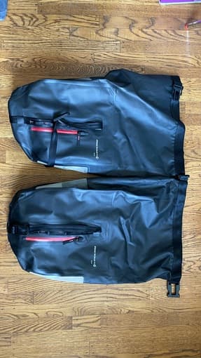2 Brand New Blackburn Barrier Rear Panniers 3