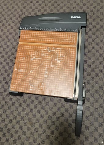 Paper Trimmer 1