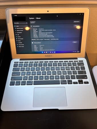 2015 MacBook Air 11" (Core i7, 8GB RAM, 256GB SSD) 2
