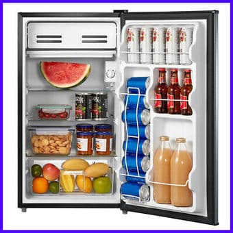 Midea 3.3 cubic feet mini-fridge 2