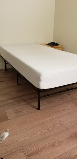 Zinus Twin Mattress with Twin Frame 1