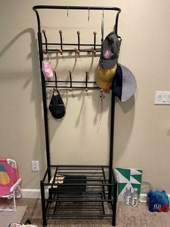 Clothing rack，matress and rolling cabinet 3