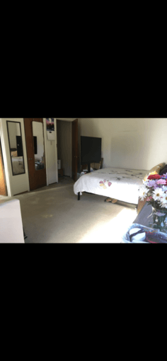 $1400 Master Bedroom w/ Ensuite Bath near downtown Menlo Park 3