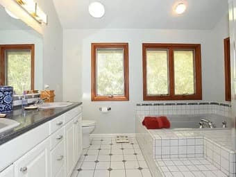 5 BDRM House in Atherton w/ Available Master Bedroom and Private Bath 1