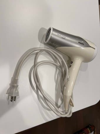 Philips Hair Dryer 1