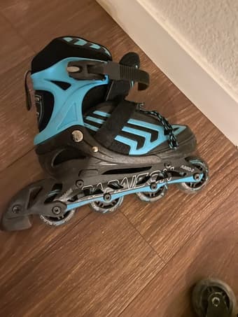 roller blades 2