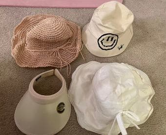 four hats 1