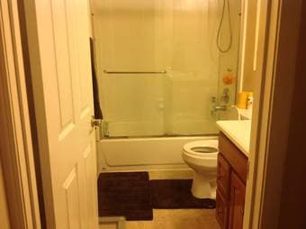 Room to rent in calm Menlo Park neighborhood - close to 101 3