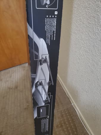 Unopened Thule Wingbar Evo 135 Black (roof rack bar) $240 3
