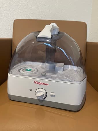 Humidifier (barely used) 1