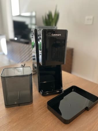 Cuisinart Touchscreen Coffee Bean Grinder 1