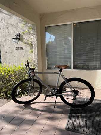 brand new 7-speed commuter bike, never ridden 1