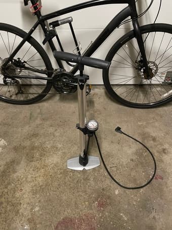 Raleigh Men’s Hybrid Bicycle 2