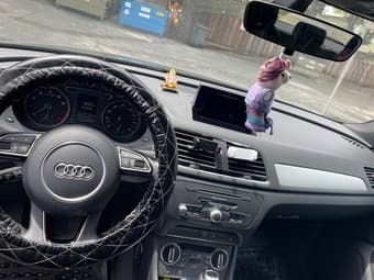 For sale: Audi Q3 2018 With Audi Care till January 2023 3