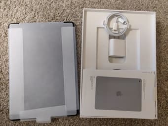 brand new Apple Ipad 9th Gen 1