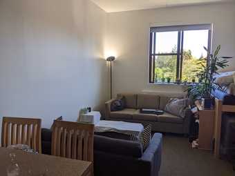 Sublet premium studio in Escondido for month of June 1