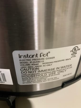 Instant Pot pressure cooker - 6 quarts 2
