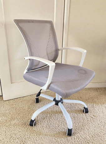 Height adjustable chair 1