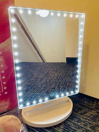 Make up Vanity Mirror 2