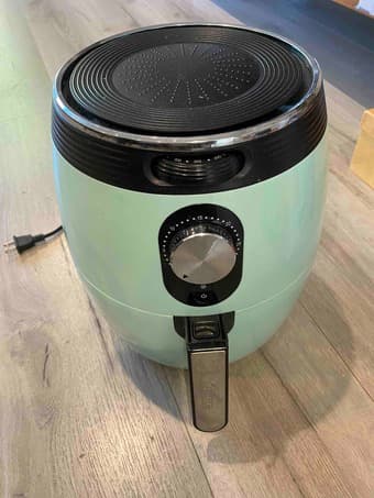 Dash 3qt air fryer 1