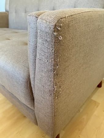 Loveseat 3