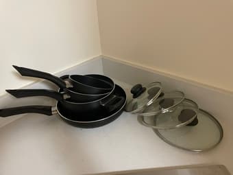Pots and pans 1