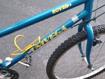 Univega Mountain Bike + Free Helmet 3