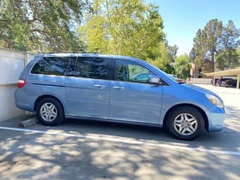 UPDATED PRICE Excellent condition minivan Honda Odyssey 2007 EX L 1