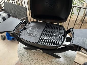 Weber Q1200 Portable Gas Grill (Great for Camping) 2