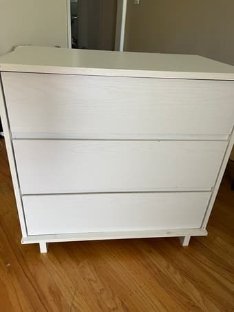 Dresser Great Condition 1