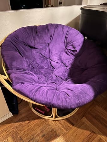 Excellent condition chair w/ natural rattan frame & plum color cushion 2