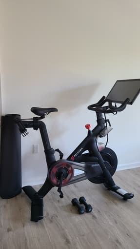 Peloton Exercise Bike 3rd gen 1