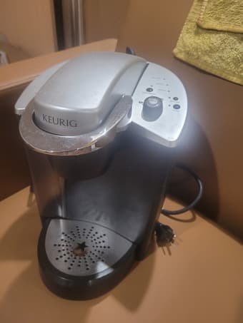 Keurig coffee maker 1