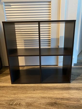 Cube shelf 1