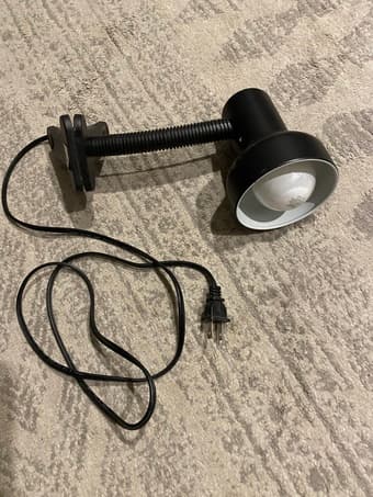 Clip lamp 1