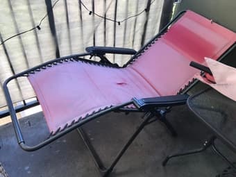 Zero gravity outdoor recliner + matching dining set 3