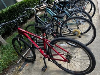 Bicycle + Lock 1