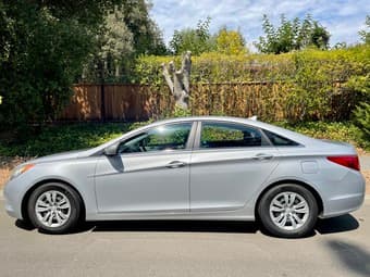 Hyundai 2011 Sonata, 64K miles 1