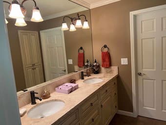 Private Room for Rent 8 miles from the campus 2