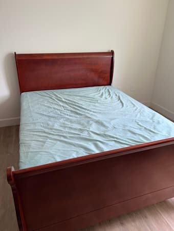 Very nice wood bed set for sale 1