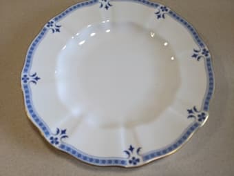 Blue vintage dinner plate 1