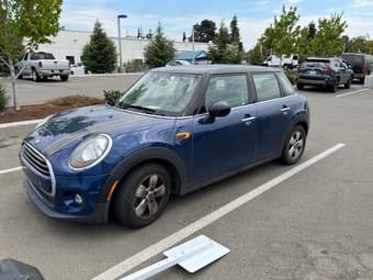 2016 Mini Cooper 4-door Hardtop 1