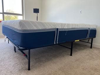 Calking size mattress + frame 1