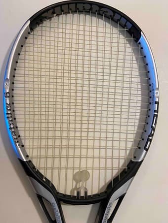 Used tennis racket (good condition) 1