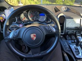 2013 Porsche Cayenne 6Cyl, Clean Title, No accident 3