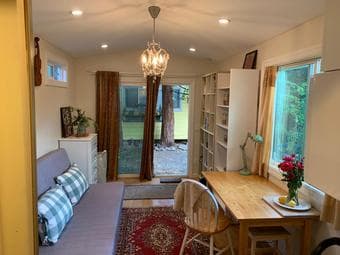 Furnished backyard studio in Palo Alto 2