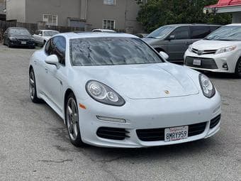2016 Porsche Panamera - Very Good Condition - Free Pick up 可接送看车 1