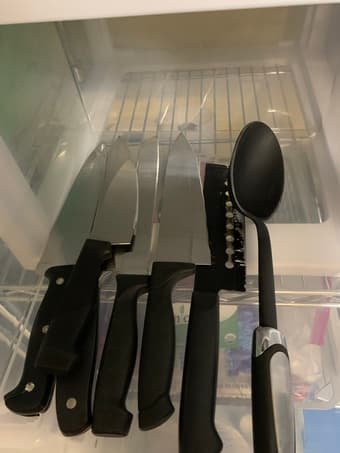 Knives 1