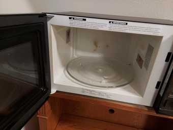 1200 Watt Panasonic Microwave 2