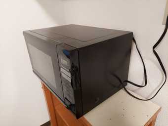 1200 Watt Panasonic Microwave 3